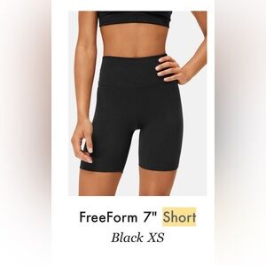 NWT Outdoor Voices Black Freeform 7in Bike Shorts